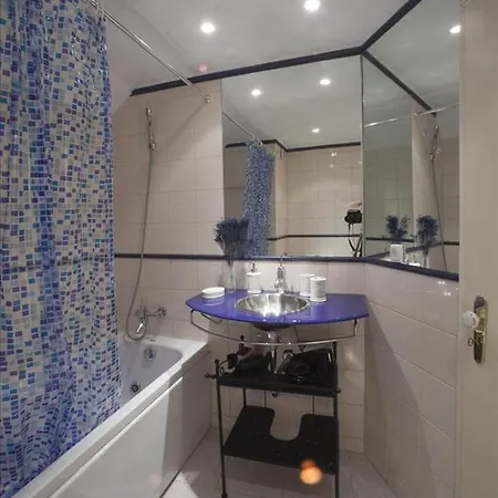 Flat With Terrace And River View - Se4 Daire Lisboa