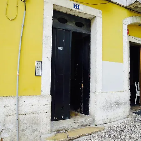 Flat With Terrace And River View - Se4 Lisboa