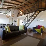 Flat With Terrace And River View - Se4 شقة *