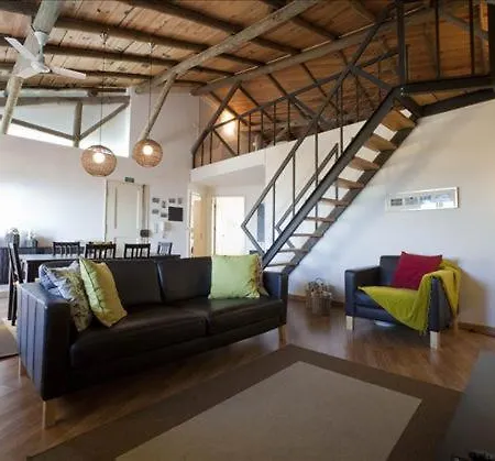 Flat With Terrace And River View - Se4 Apartment *