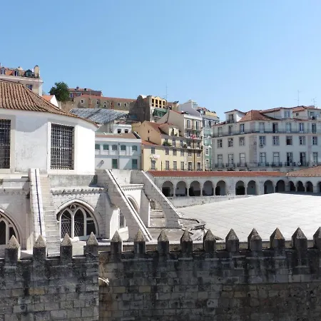 Flat With Terrace And River View - Se4 Lissabon